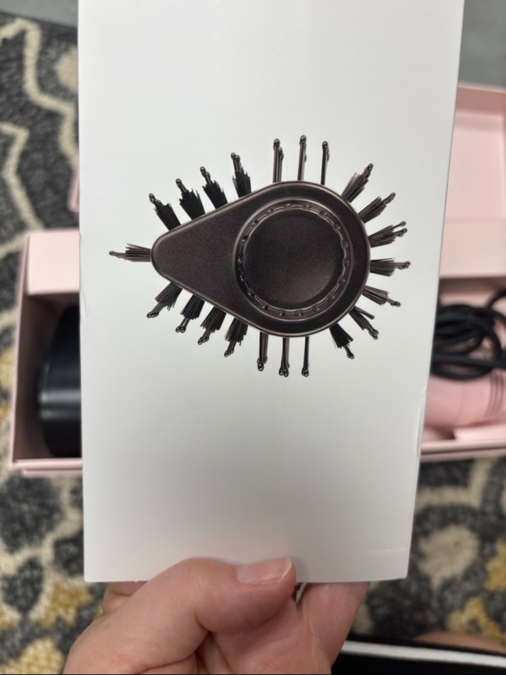 L’ange 2-in-1 Titanium Brush Dryer in Light Pink - Picture 3 of 7